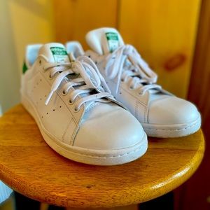 Stan Smiths - US size: 9.5
